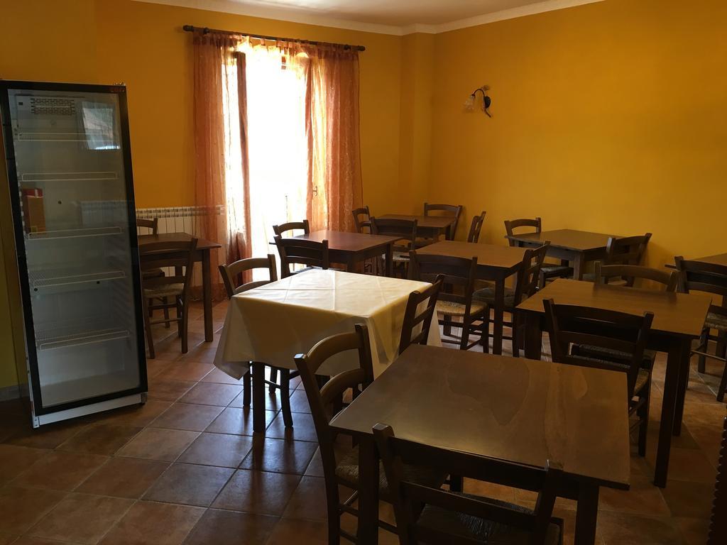 Il Bucaneve Hotel Barrea Luaran gambar